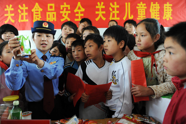 China Vows to Ensure Food Safety in Schools, Kindergartens